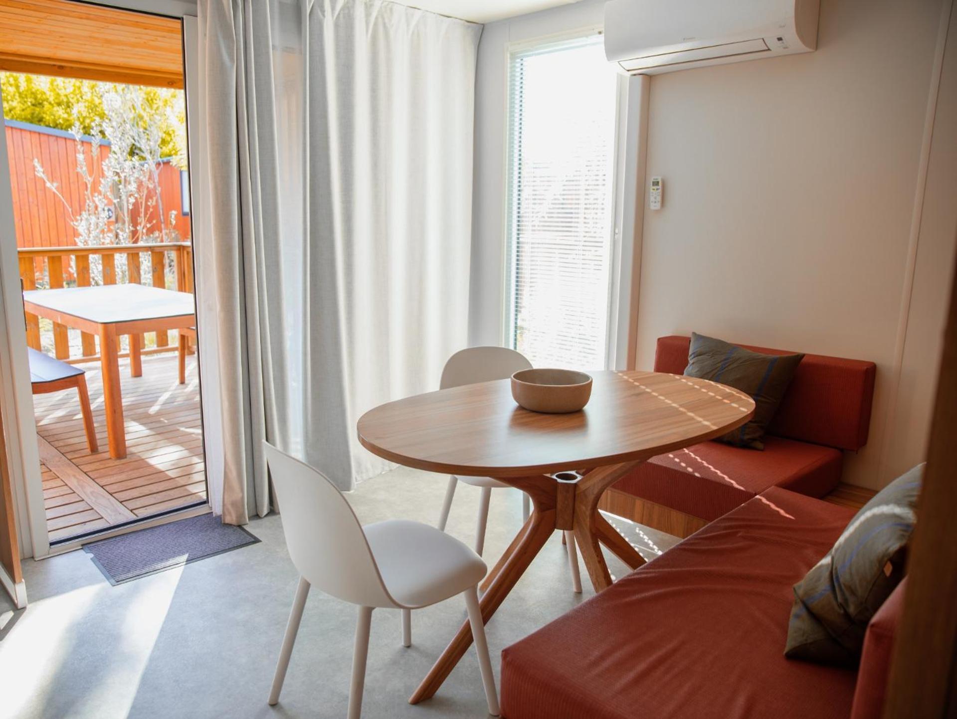 Rives D'Arc Hotel Vallon-Pont-d'Arc Ruang foto