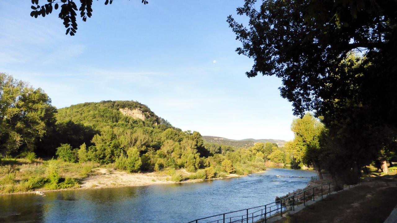 Rives D'Arc Hotel Vallon-Pont-d'Arc Bagian luar foto